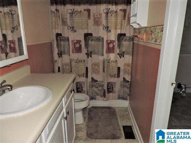 124 Vaughn Street Roanoke, AL 36274 - Photo 7 of 9