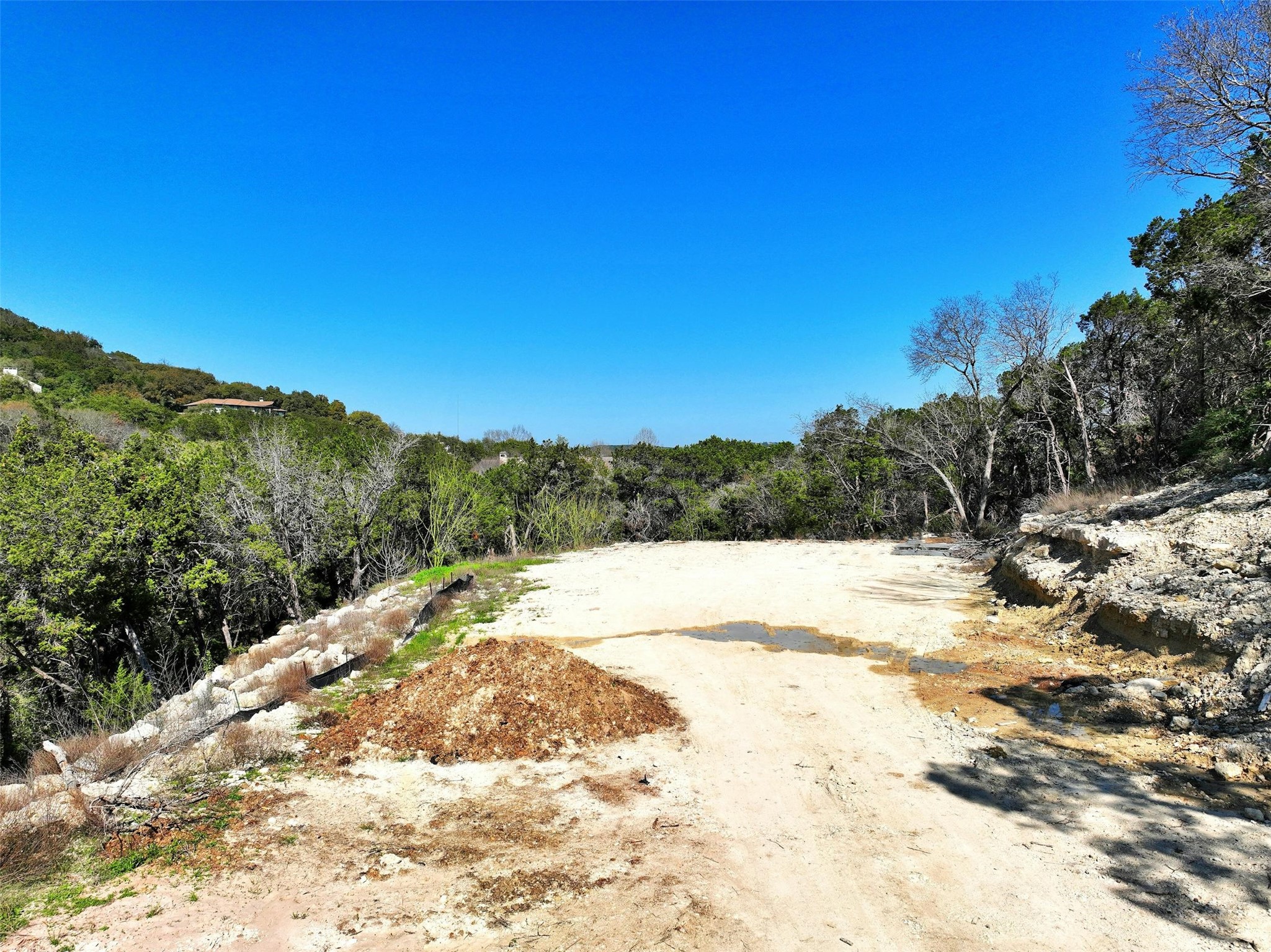 2701 Toro Canyon Road, Unit C Austin, TX 78746 - Photo 5 of 7
