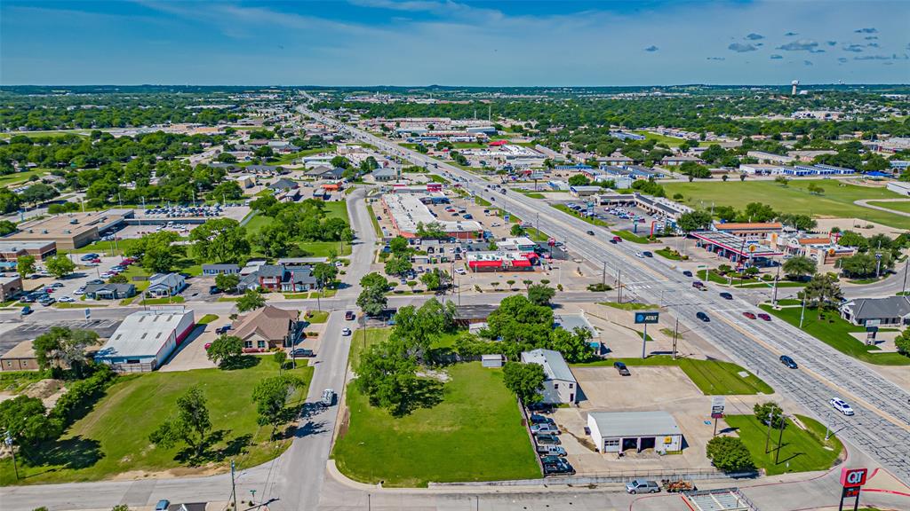 124 Southwest Anderson Street Burleson, TX 76028 - Photo 6 of 36 Aerial view