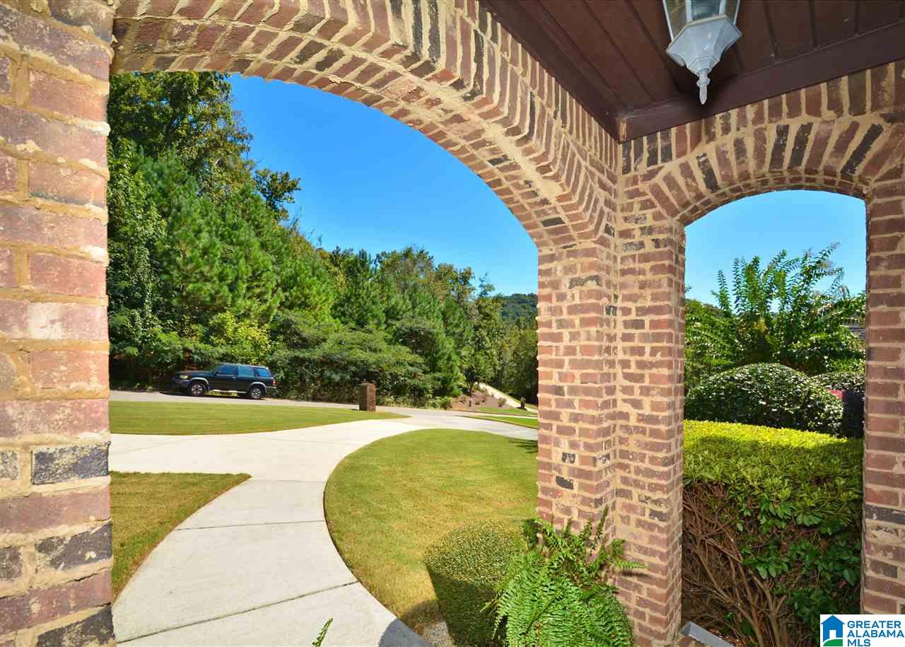 6194 Canterbury Road Pinson, AL 35126 - Photo 4 of 50 Gallery Image 4