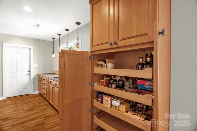 $399,900 | 438 Valley Meade Drive, Unit 43, Kernersville, NC 27284