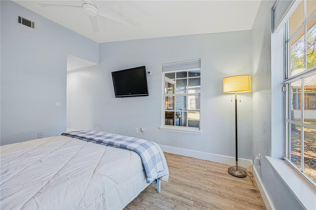 419 Northwest 50th Boulevard, Unit 805 Gainesville, FL 32607 - Photo 18 of 27