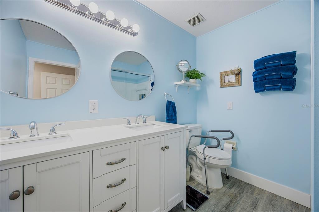 419 Northwest 50th Boulevard, Unit 805 Gainesville, FL 32607 - Photo 19 of 27