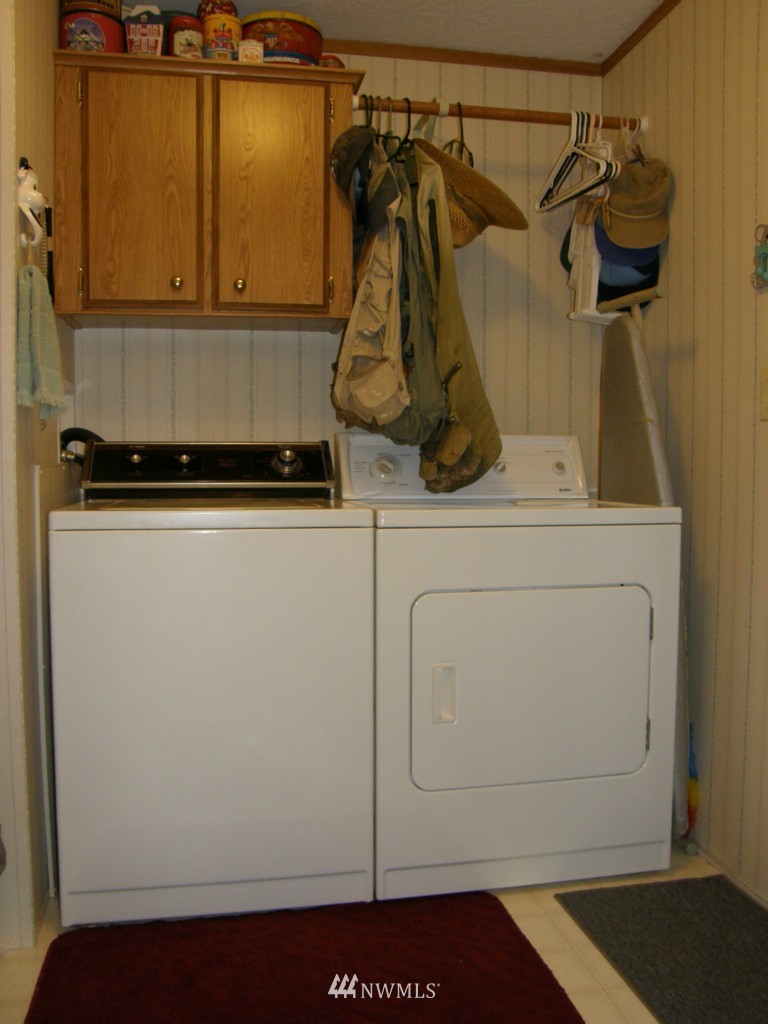 178 East Wishkah Road Aberdeen, WA 98520 - Photo 8 of 23 Gallery Image 8