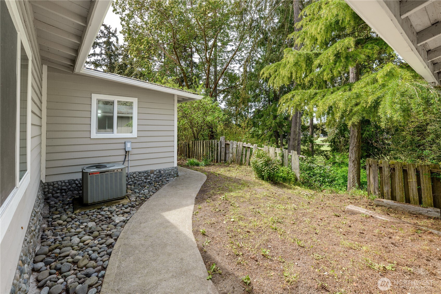 251 Washington Harbor Road Sequim, WA 98382 - Photo 34 of 40