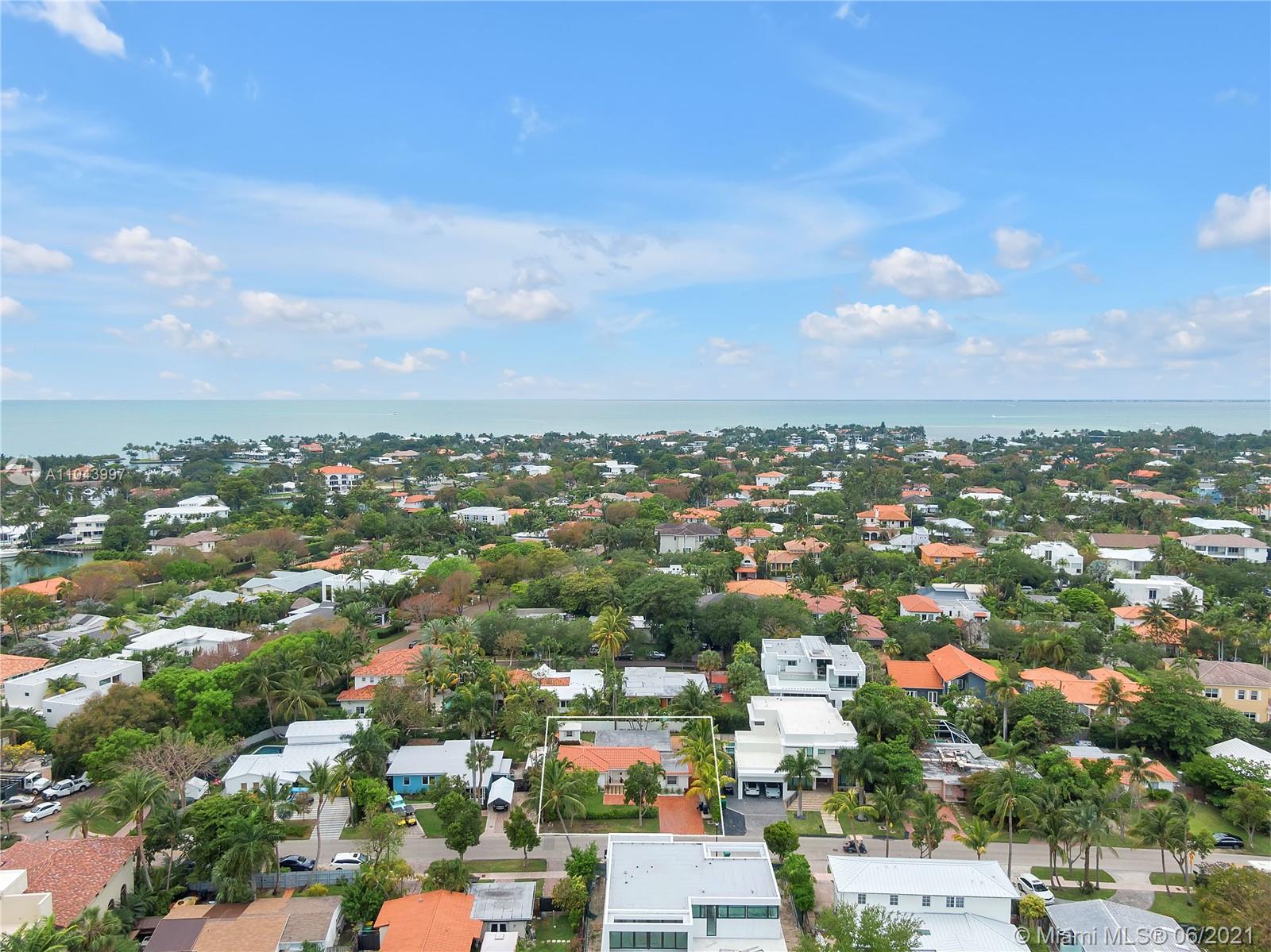 774 Fernwood Road Key Biscayne, FL 33149 - Photo 12 of 36 an aerial view of a city