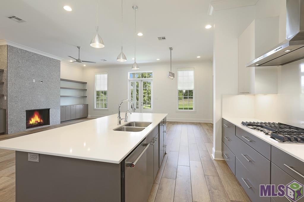 3149 Veranda View Avenue Baton Rouge, LA 70810 - Photo 5 of 39 Gallery Image 5