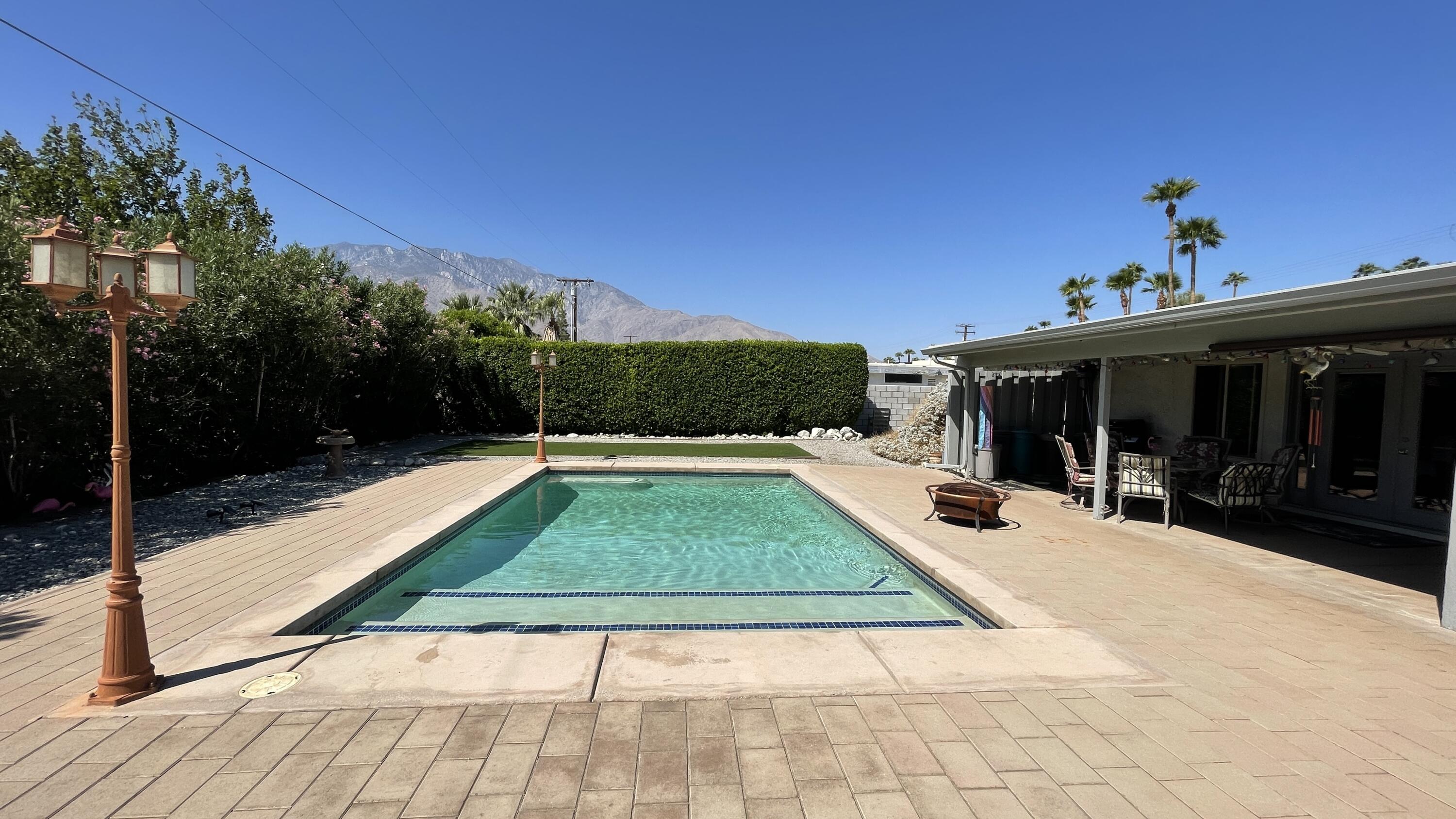2775 East Verona Road Palm Springs, CA 92262 - Photo 6 of 10 a view of backyard with green space