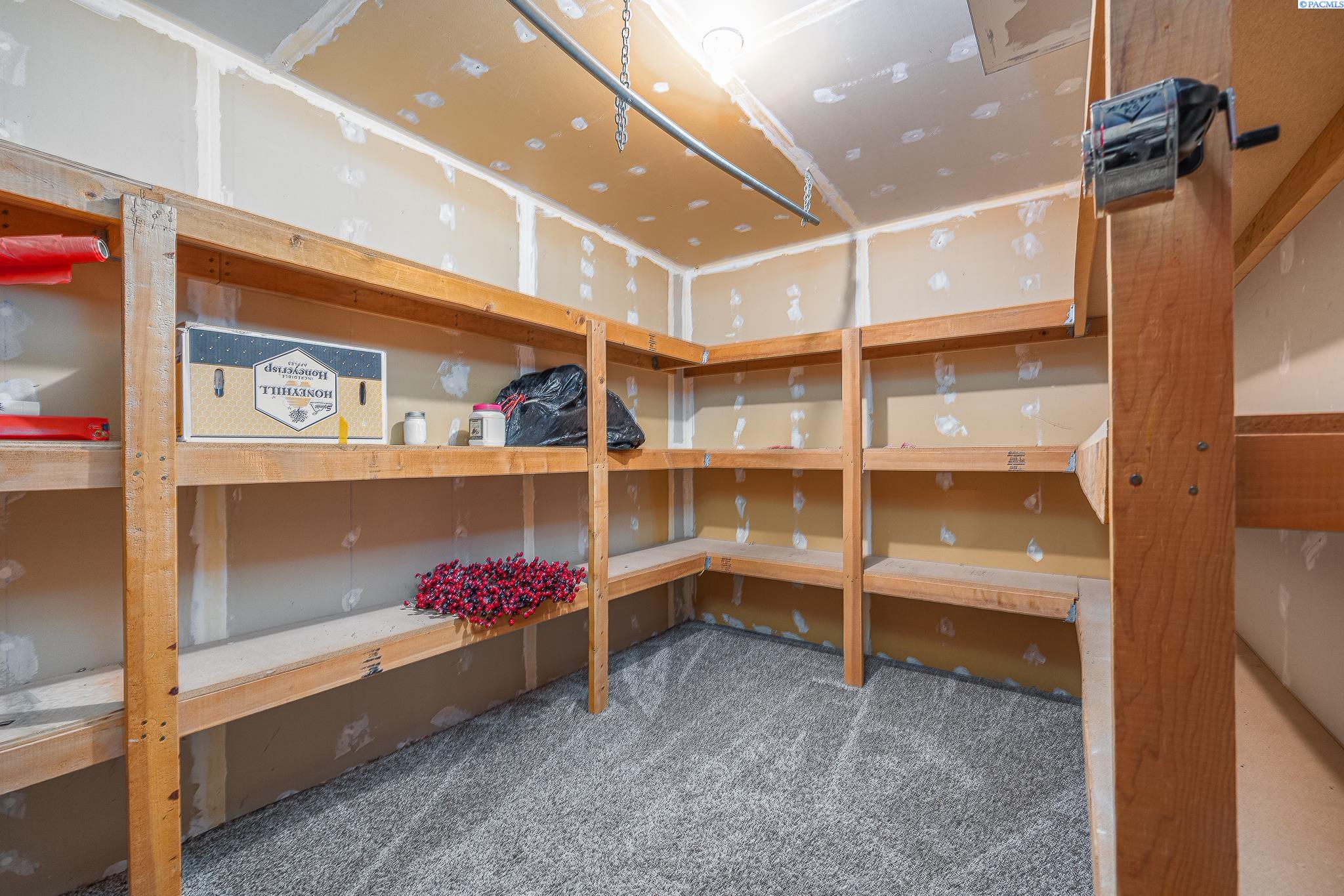 100411 East Vaca Road Kennewick, WA 99338 - Photo 21 of 30 Gallery Image 21