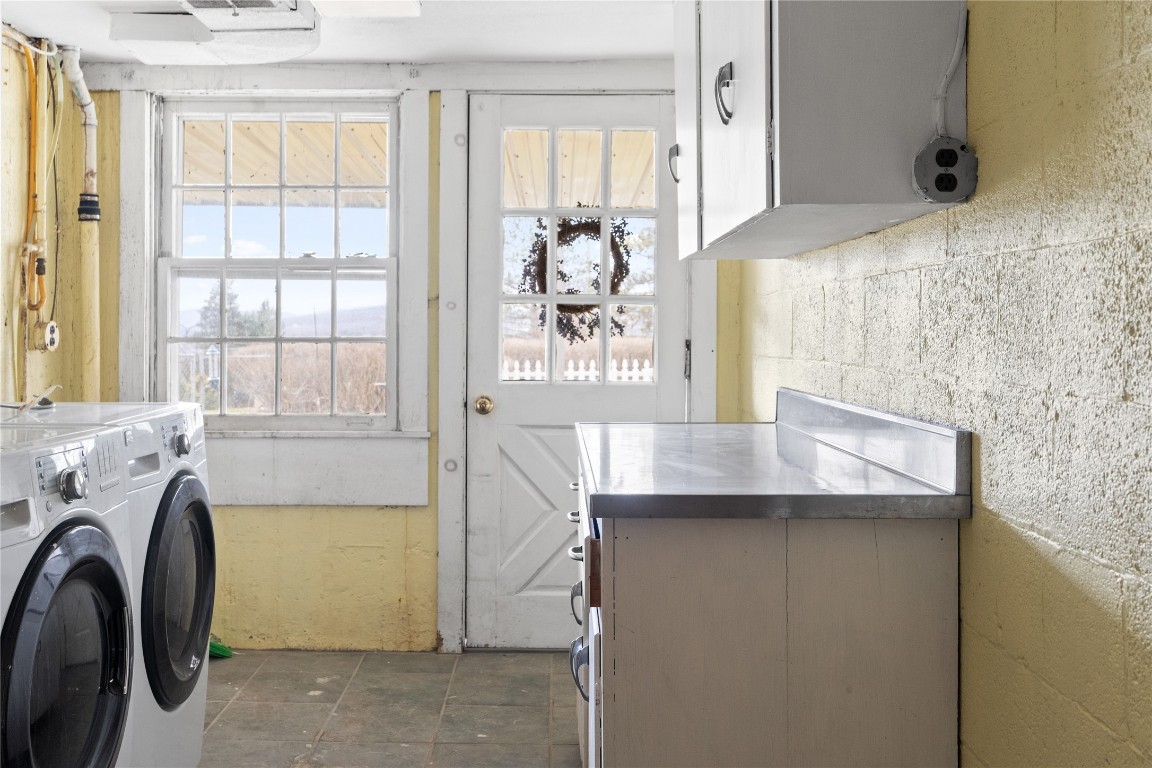 507 Hilltop Road Endicott, NY 13760 - Photo 44 of 49 Gallery Image 44