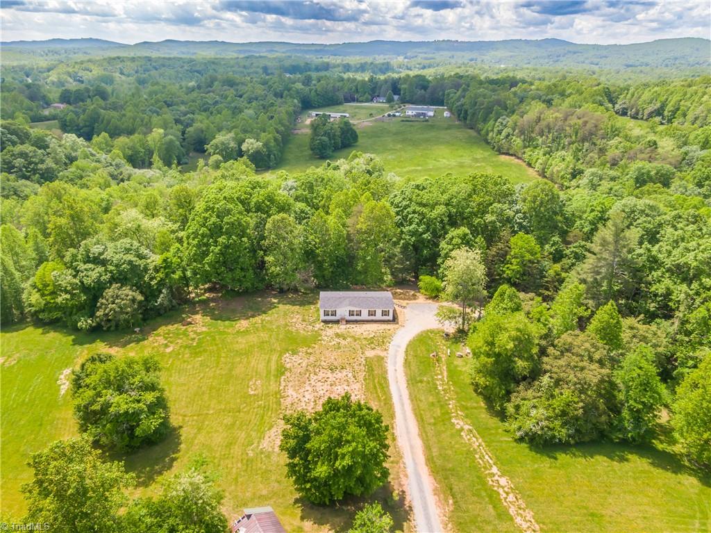 1178 Sunset Ridge Road Mount Airy, NC 27030 - Photo 2 of 36