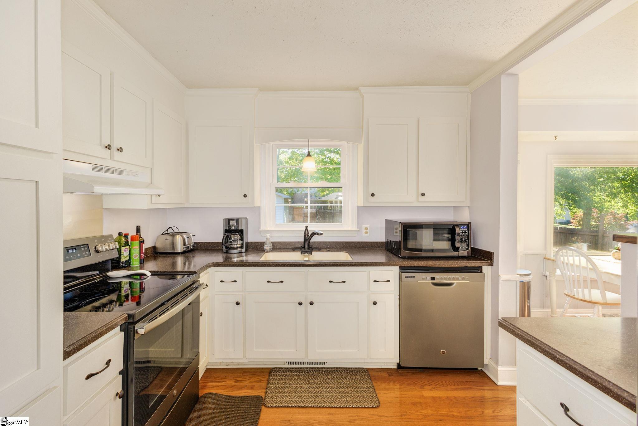 311 Longview Terrace Easley, SC 29642 - Photo 9 of 26