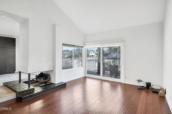 $1,829,999 | 2010 Kingsbridge Way, Oxnard, CA 93035