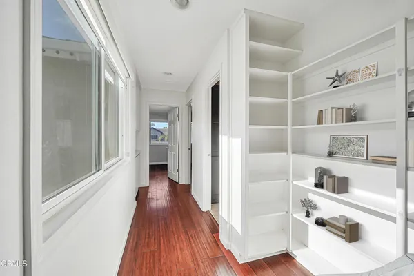 $1,829,999 | 2010 Kingsbridge Way, Oxnard, CA 93035