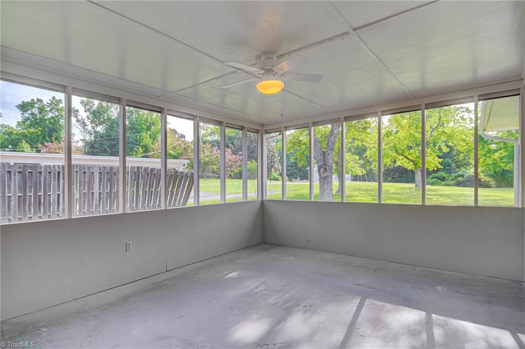 207 Canterbury Road High Point, NC 27262 - Photo 21 of 43 Gallery Image 21