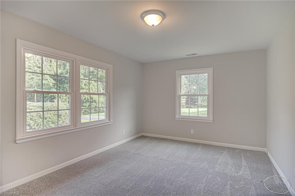 207 Canterbury Road High Point, NC 27262 - Photo 25 of 43 Gallery Image 25