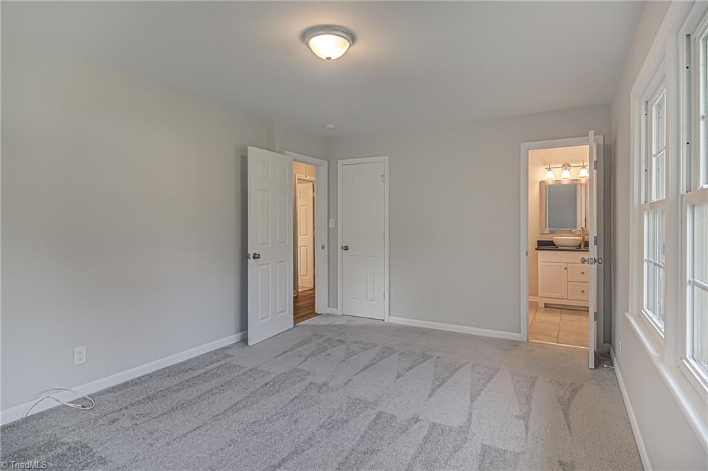 207 Canterbury Road High Point, NC 27262 - Photo 28 of 43 Gallery Image 28