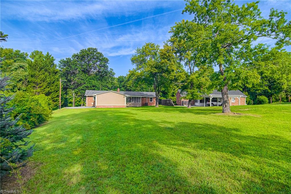 207 Canterbury Road High Point, NC 27262 - Photo 42 of 43 Gallery Image 42