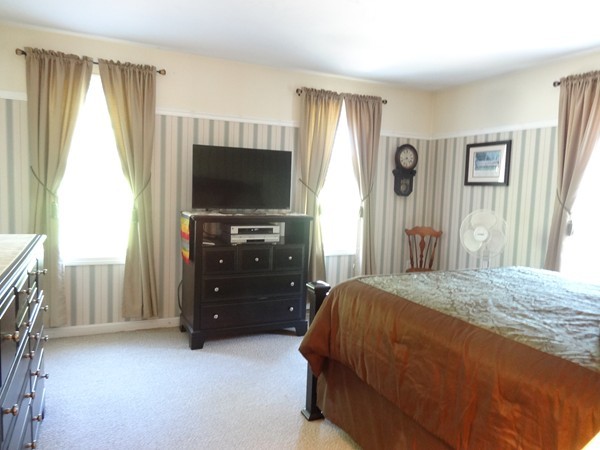 321 Hubbardston Road Templeton, MA 01468 - Photo 12 of 24 Gallery Image 12