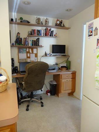 321 Hubbardston Road Templeton, MA 01468 - Photo 4 of 24 Gallery Image 4