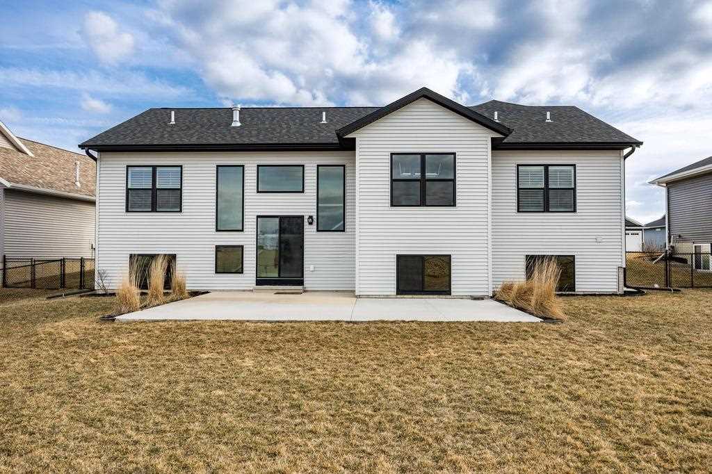 1248 Hickory Ridge Drive Marion, IA 52302 - Photo 2 of 52 Gallery Image 2