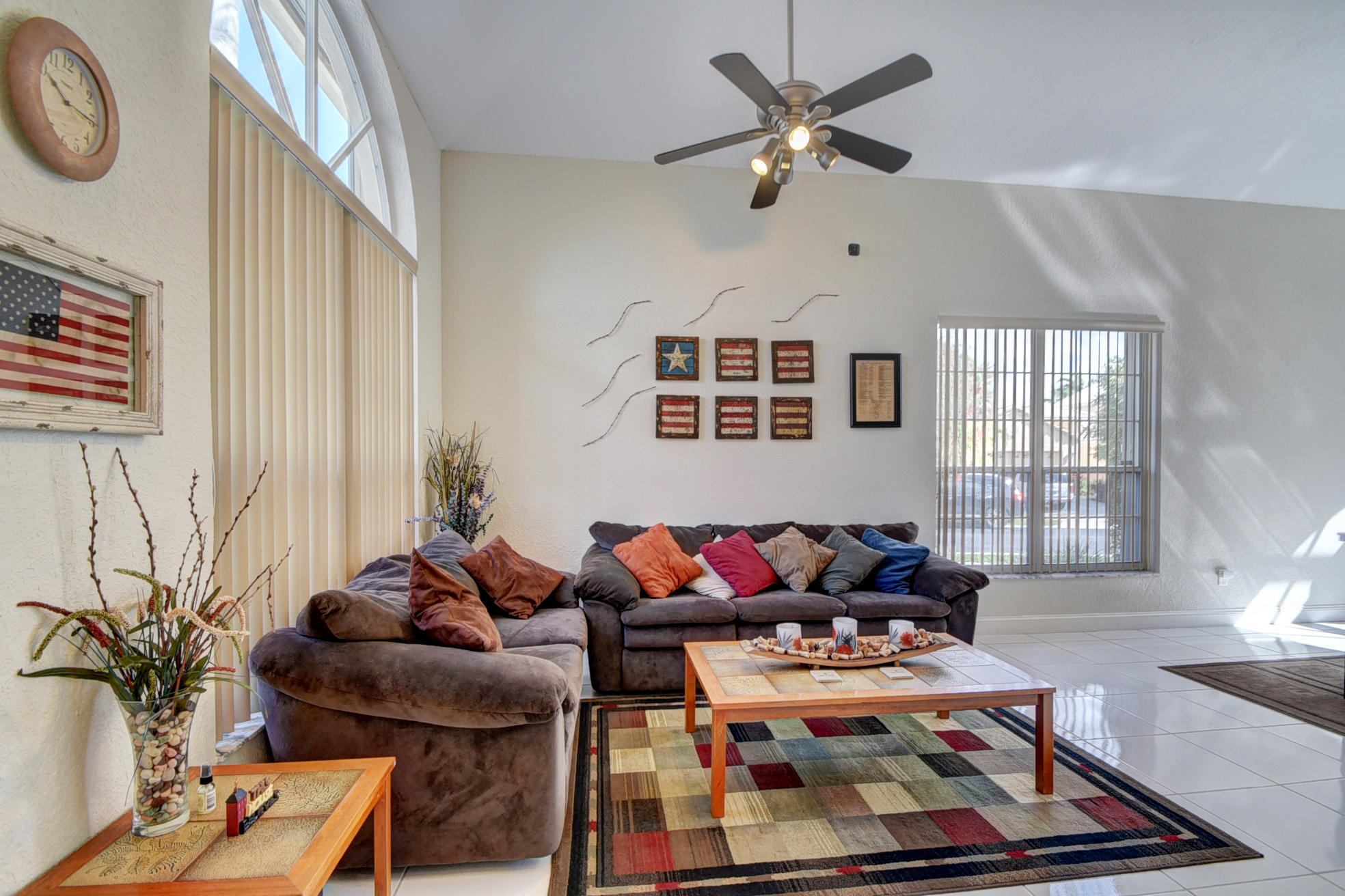 18486 East Covington Trace Boca Raton, FL 33498 - Photo 11 of 42 Living Room