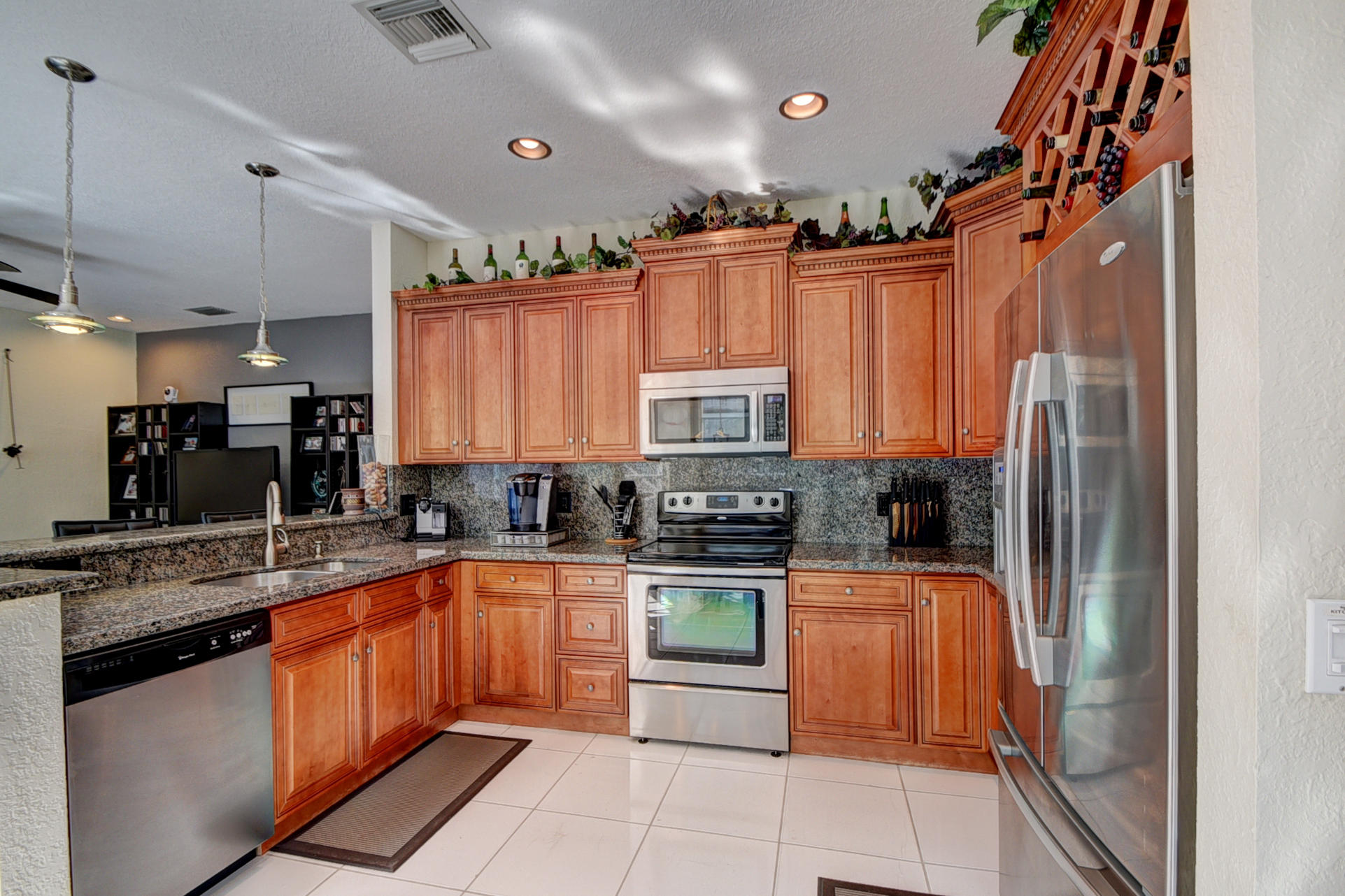 18486 East Covington Trace Boca Raton, FL 33498 - Photo 21 of 42 Stainless Appliances