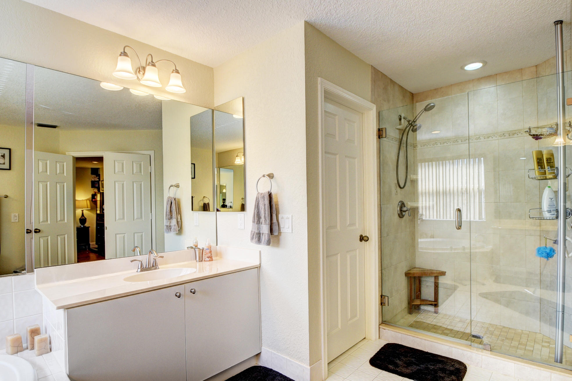 18486 East Covington Trace Boca Raton, FL 33498 - Photo 33 of 42 Master Bathroom