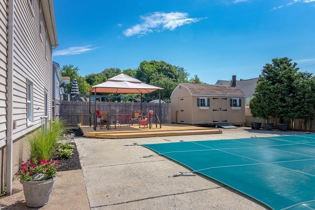 34 Brookline Avenue Hull, MA 02045 - Photo 36 of 40 a house view with a seating space