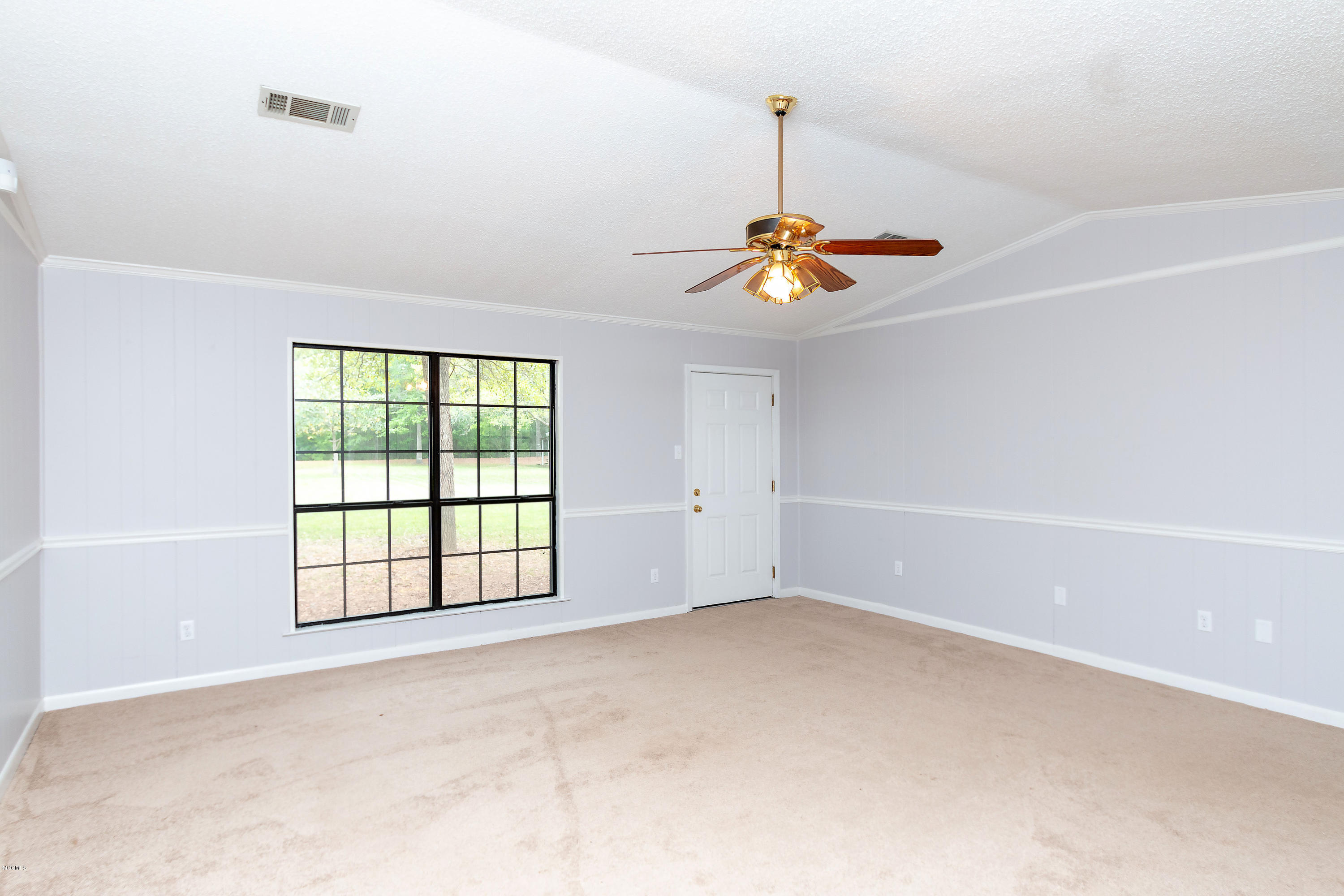 7268 Woolmarket Road Biloxi, MS 39532 - Photo 18 of 28 7 LR1