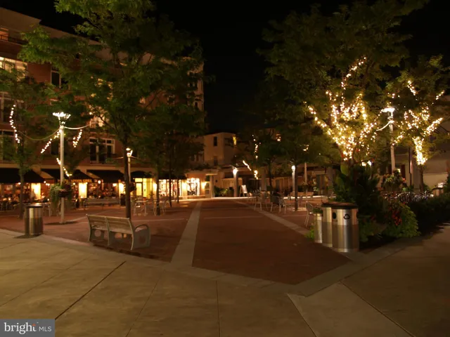 a view of building with yard