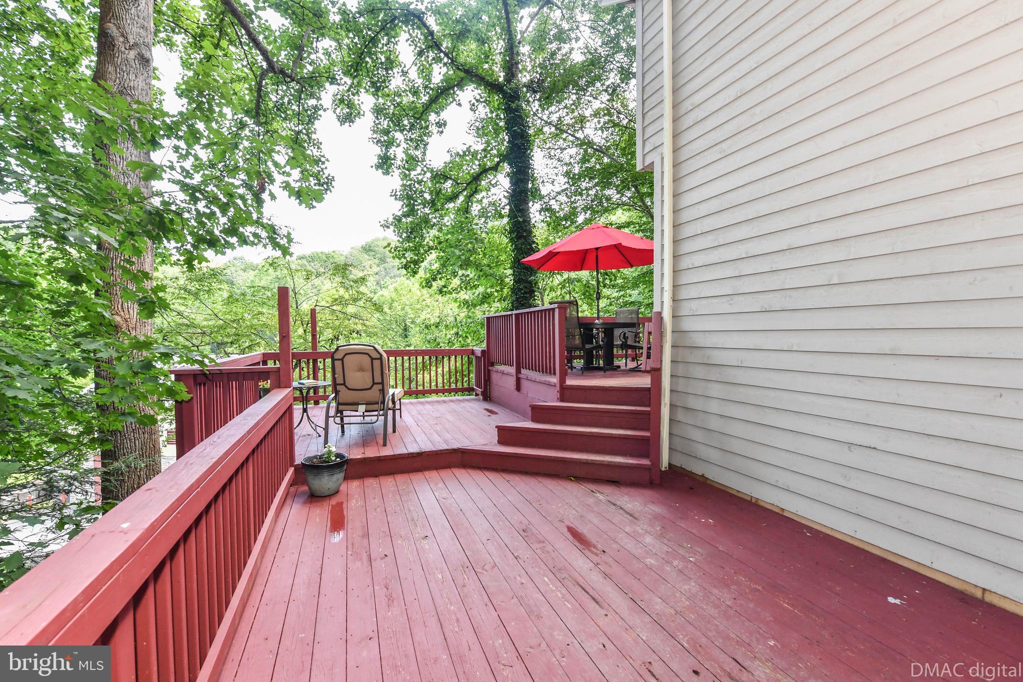 6754 Hemlock Point Road New Market, MD 21774 - Photo 4 of 44 Large two-tiered deck & additional lower deck.