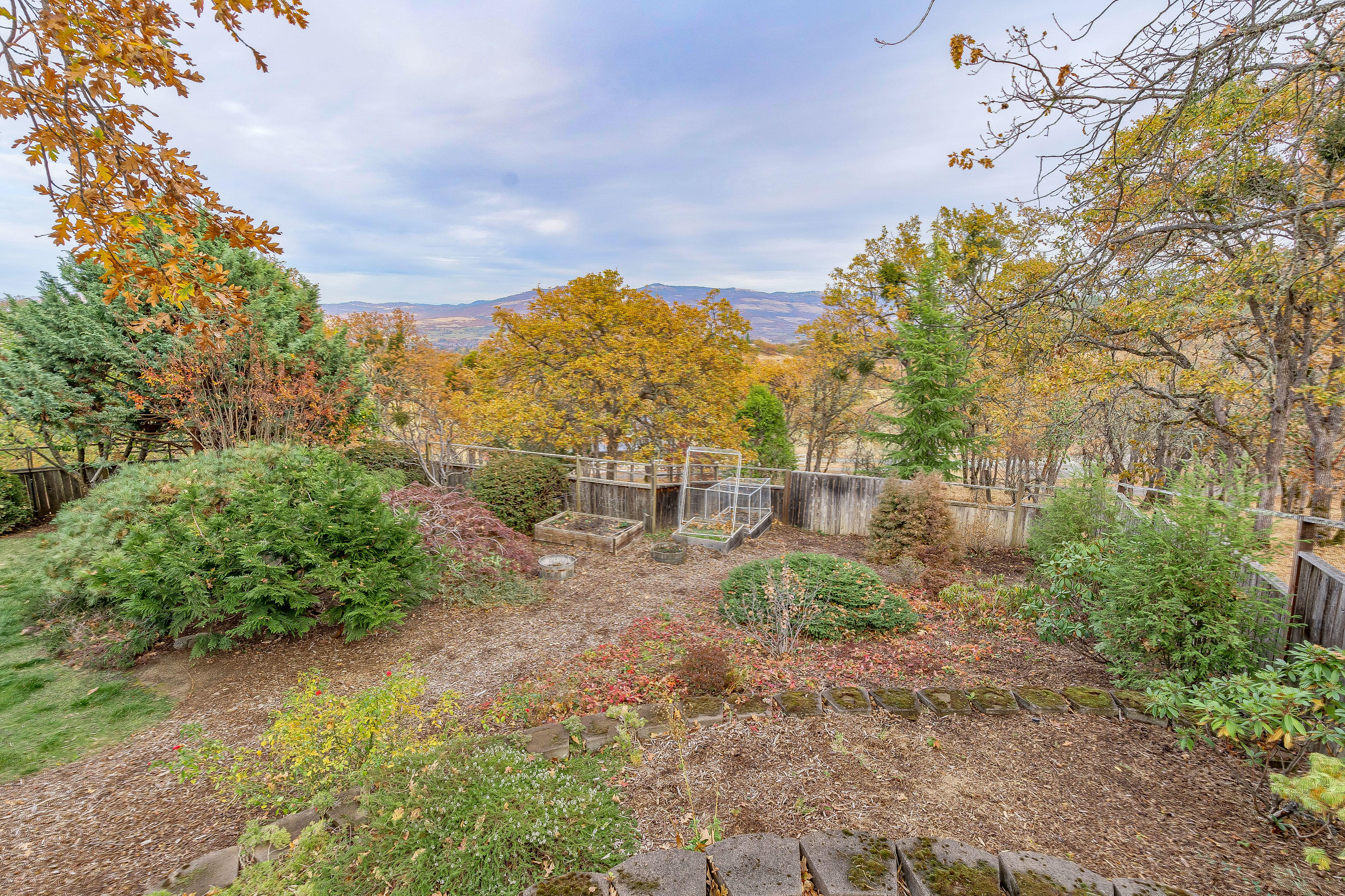 2543 Pioneer Road Talent, OR 97540 - Photo 34 of 45 24_PR_24