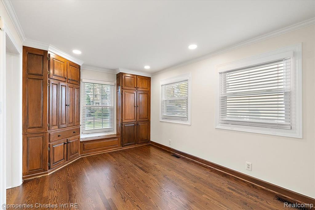 1900 Fairview Street Birmingham, MI 48009 - Photo 34 of 55