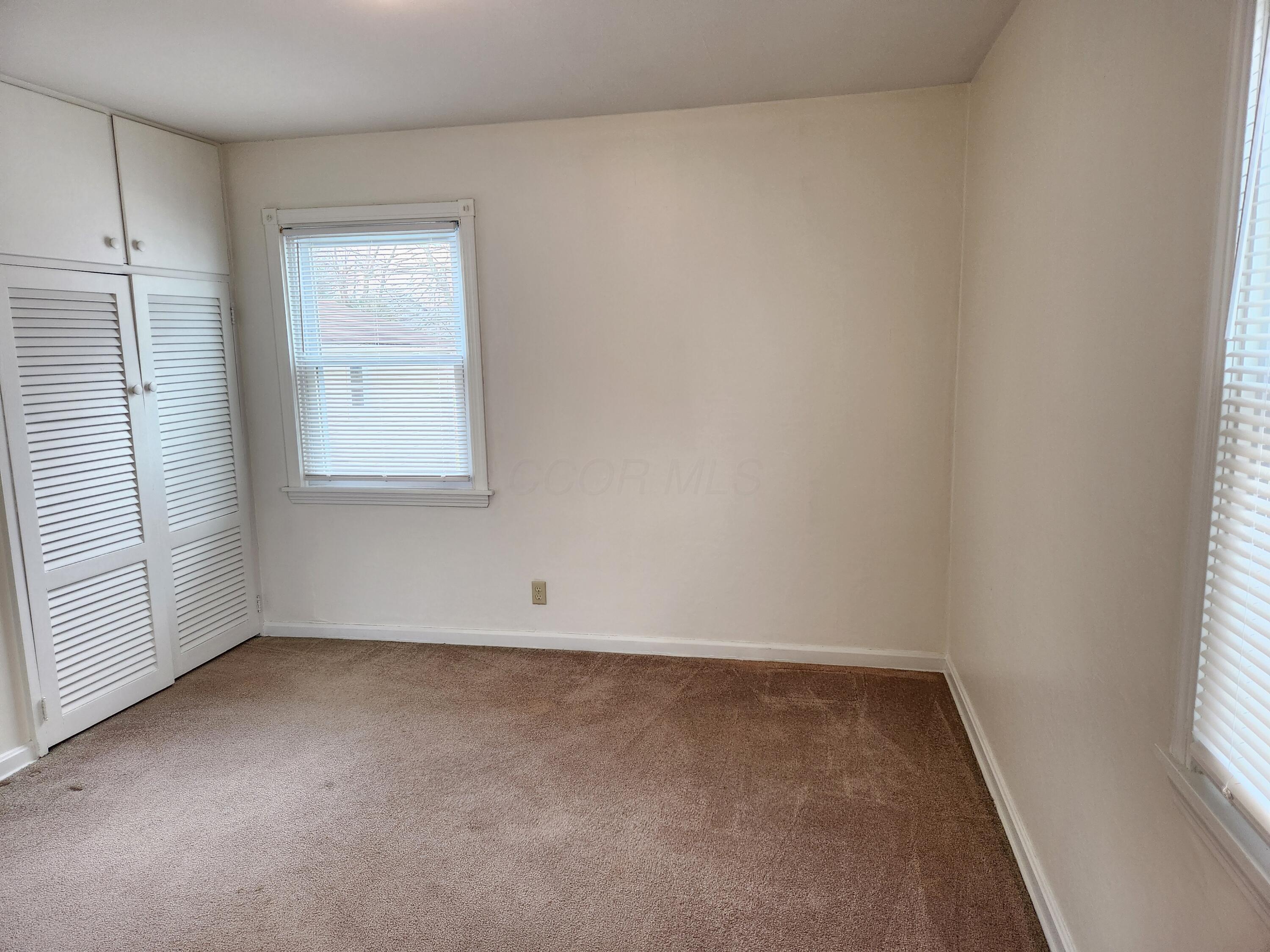 318 Muth Road Mansfield, OH 44903 - Photo 4 of 17 318 Muth dining room