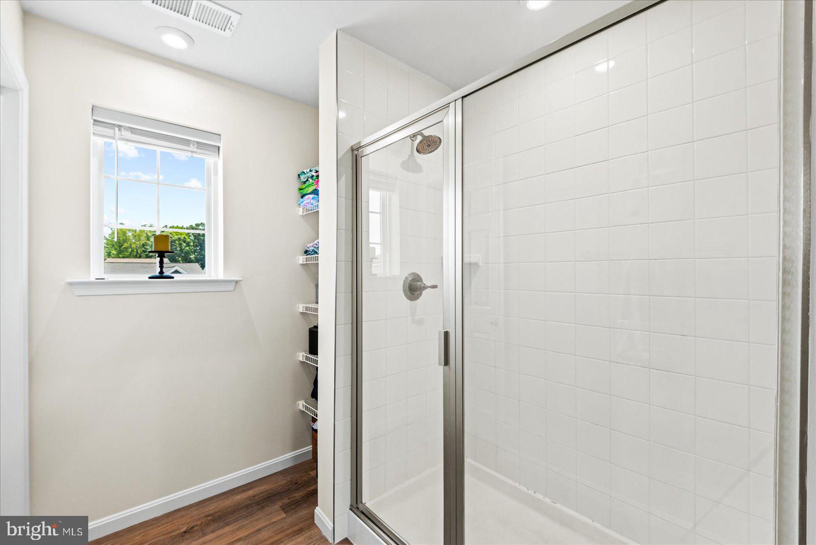 6325 Pointer Lane King George, VA 22485 - Photo 20 of 45 Primary bath