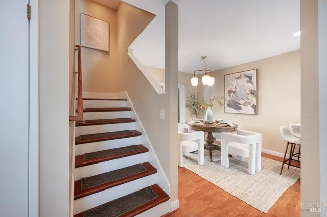 $719,000 | 8148 Bodega Avenue, Sebastopol, CA 95472