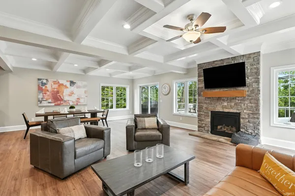 $949,900 | 200 Ln 200 Lk James, Angola, IN 46703