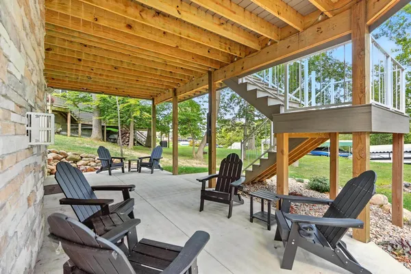 $949,900 | 200 Ln 200 Lk James, Angola, IN 46703