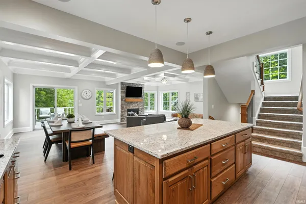 $949,900 | 200 Ln 200 Lk James, Angola, IN 46703