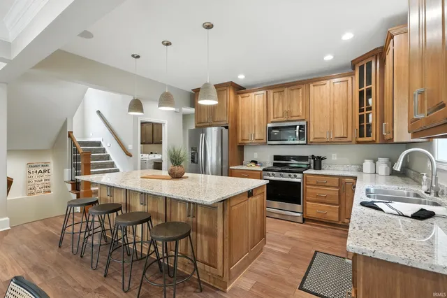 $899,900 | 200 Ln 200 Lk James, Angola, IN 46703