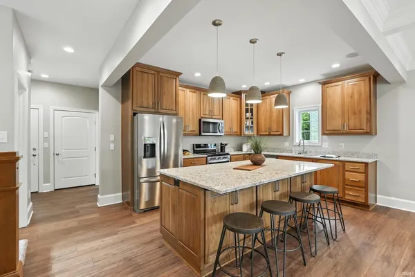 $949,900 | 200 Ln 200 Lk James, Angola, IN 46703