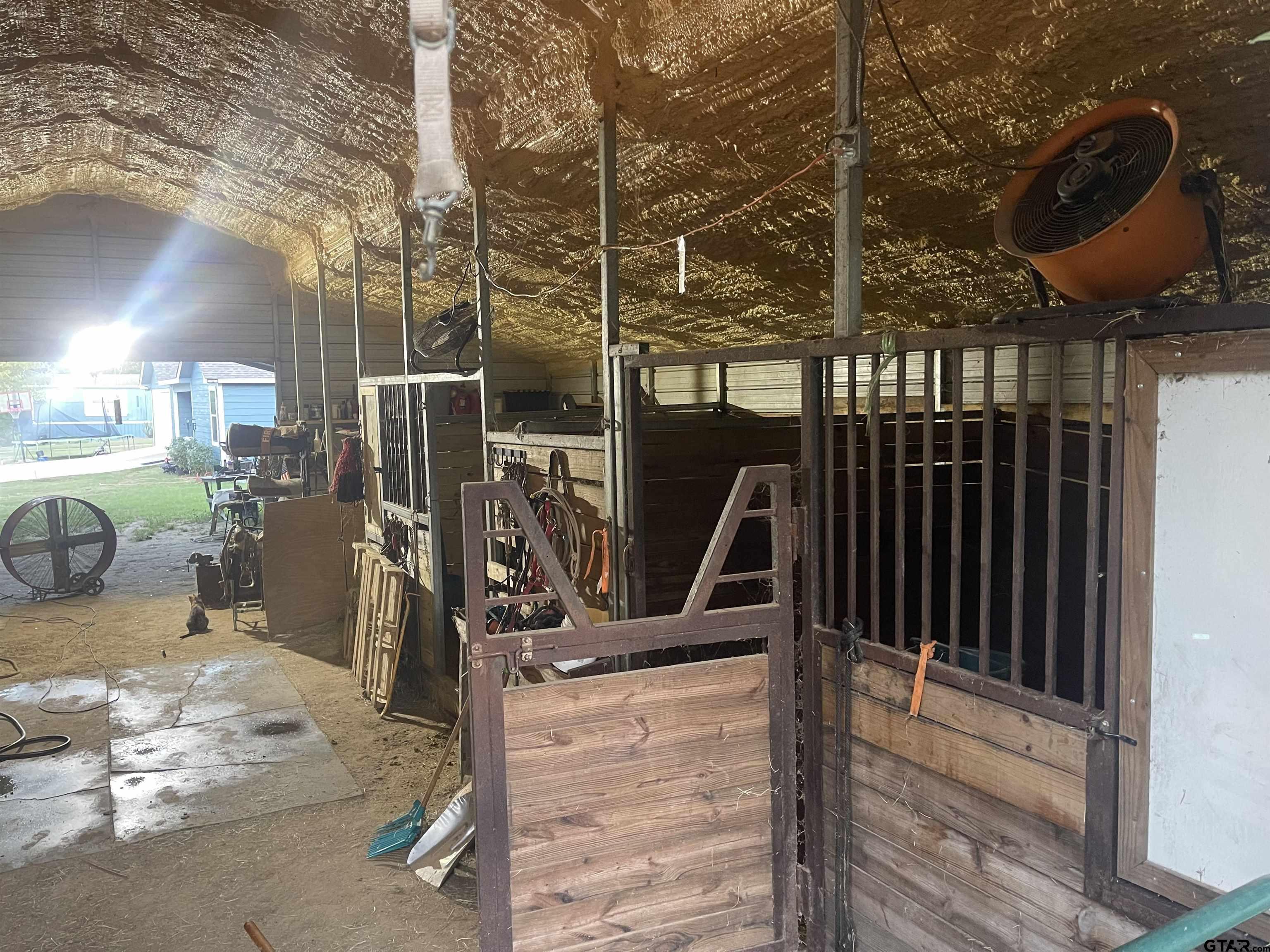 8261 County Road 381 Tyler, TX 75708 - Photo 22 of 24 a view of a balcony with chairs