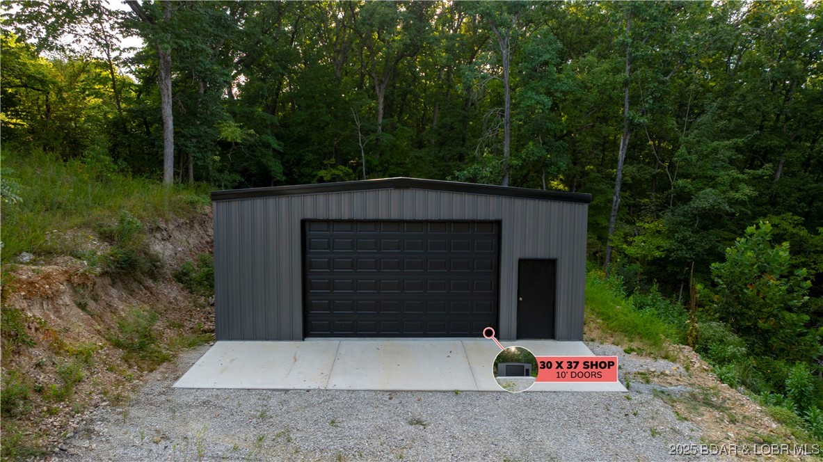 453 Graham Point Camdenton, MO 65020 - Photo 2 of 69