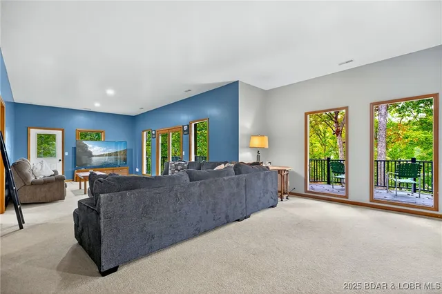 $925,000 | 453 Graham Point, Camdenton, MO 65020