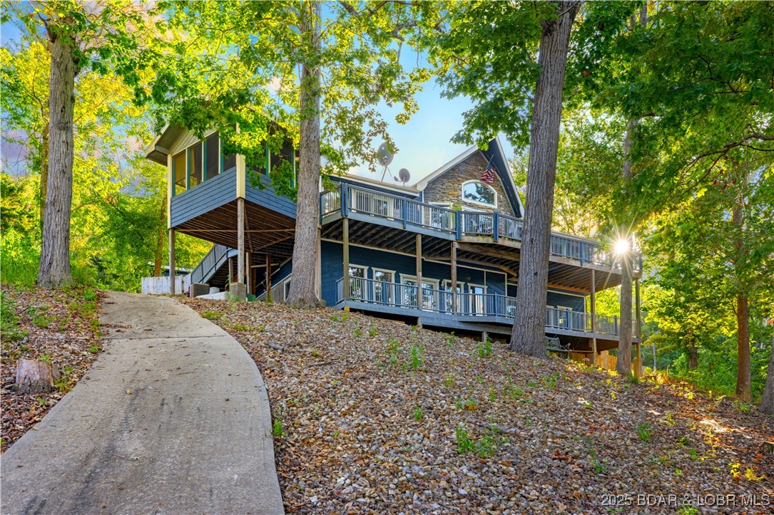 453 Graham Point Camdenton, MO 65020 - Photo 4 of 69