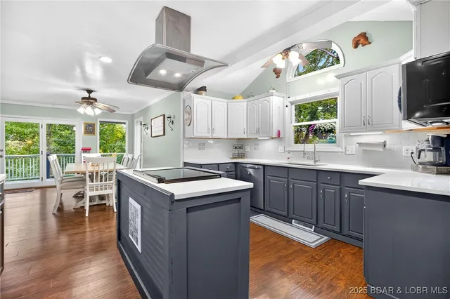 $925,000 | 453 Graham Point, Camdenton, MO 65020