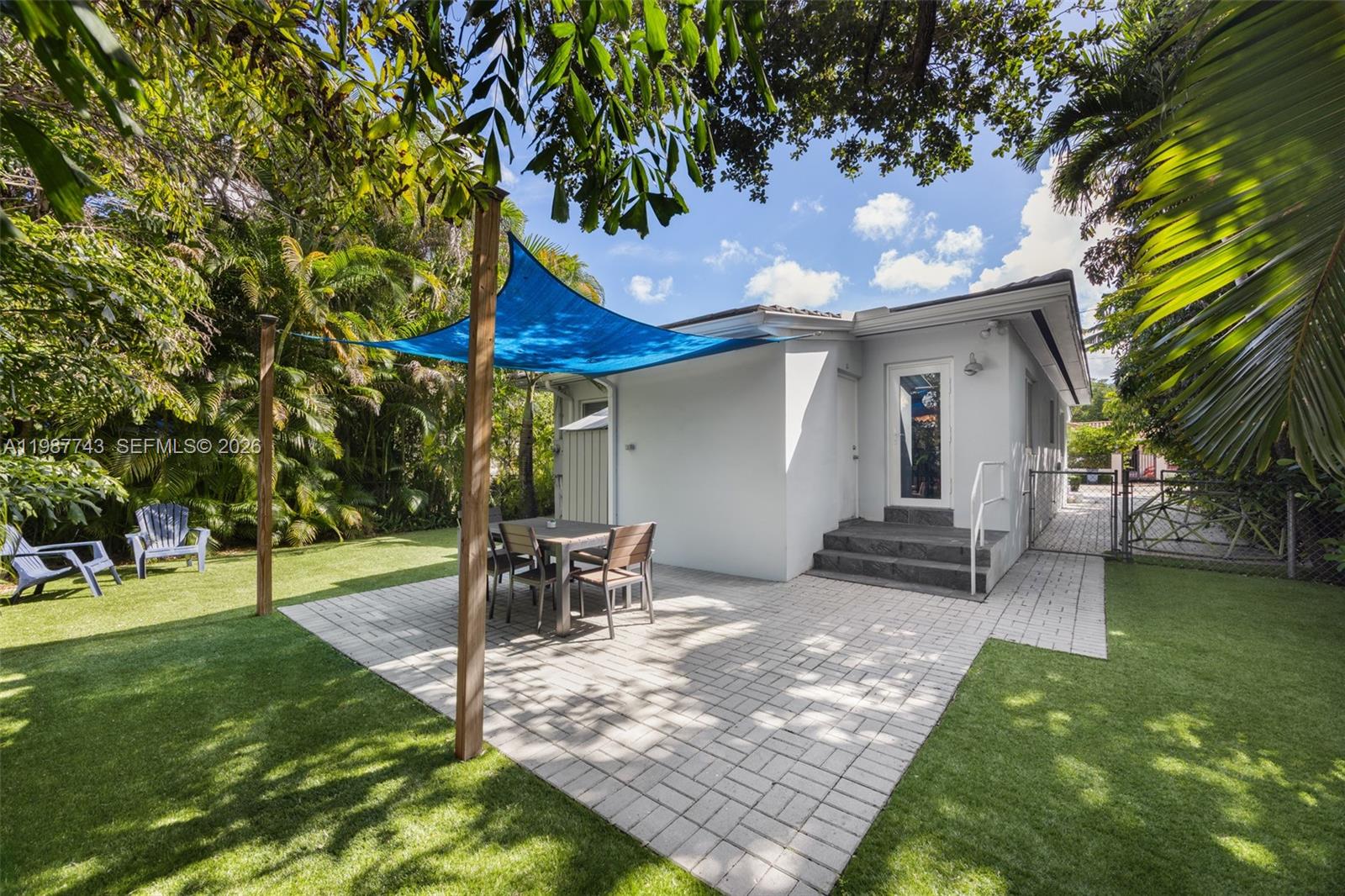 809 Angelo Avenue Coral Gables, FL 33134 - Photo 19 of 25