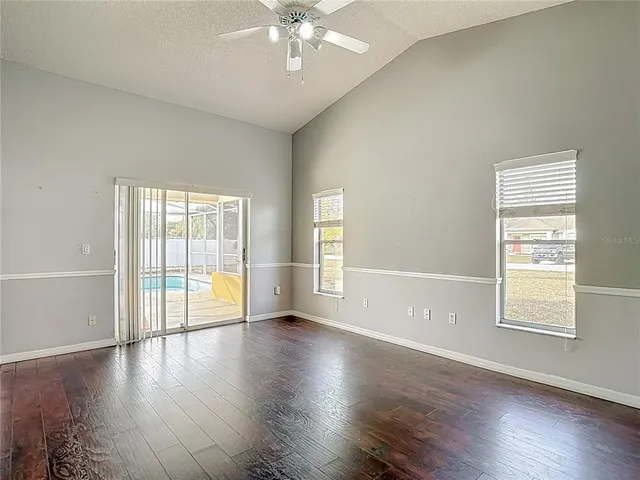 $371,900 | 1093 Dunlap Avenue, Spring Hill, FL 34609