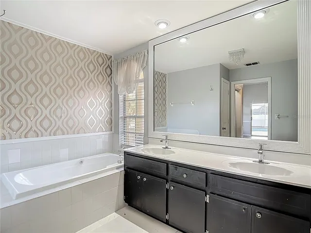 $371,900 | 1093 Dunlap Avenue, Spring Hill, FL 34609